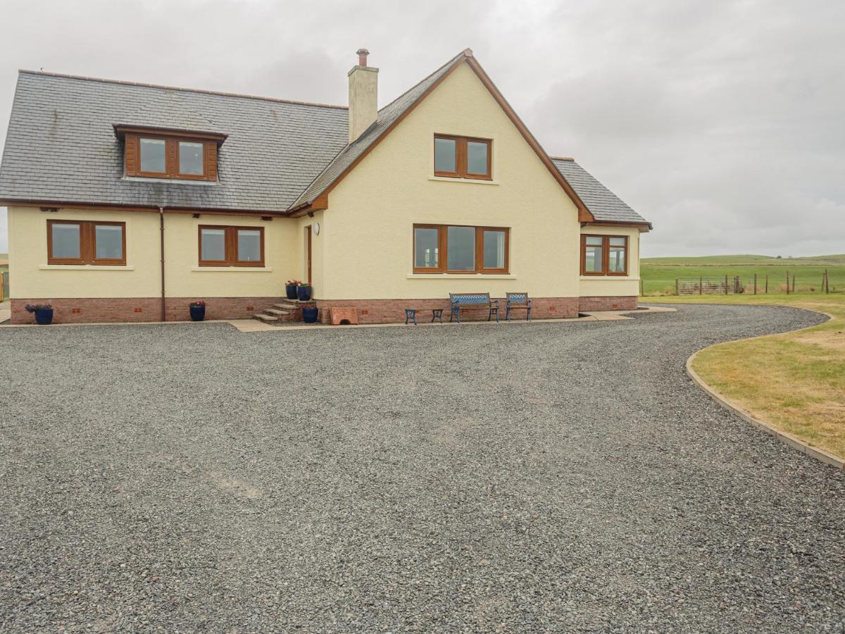 Corsewall Castle Farm Lodges Kirkcolm Esterno foto